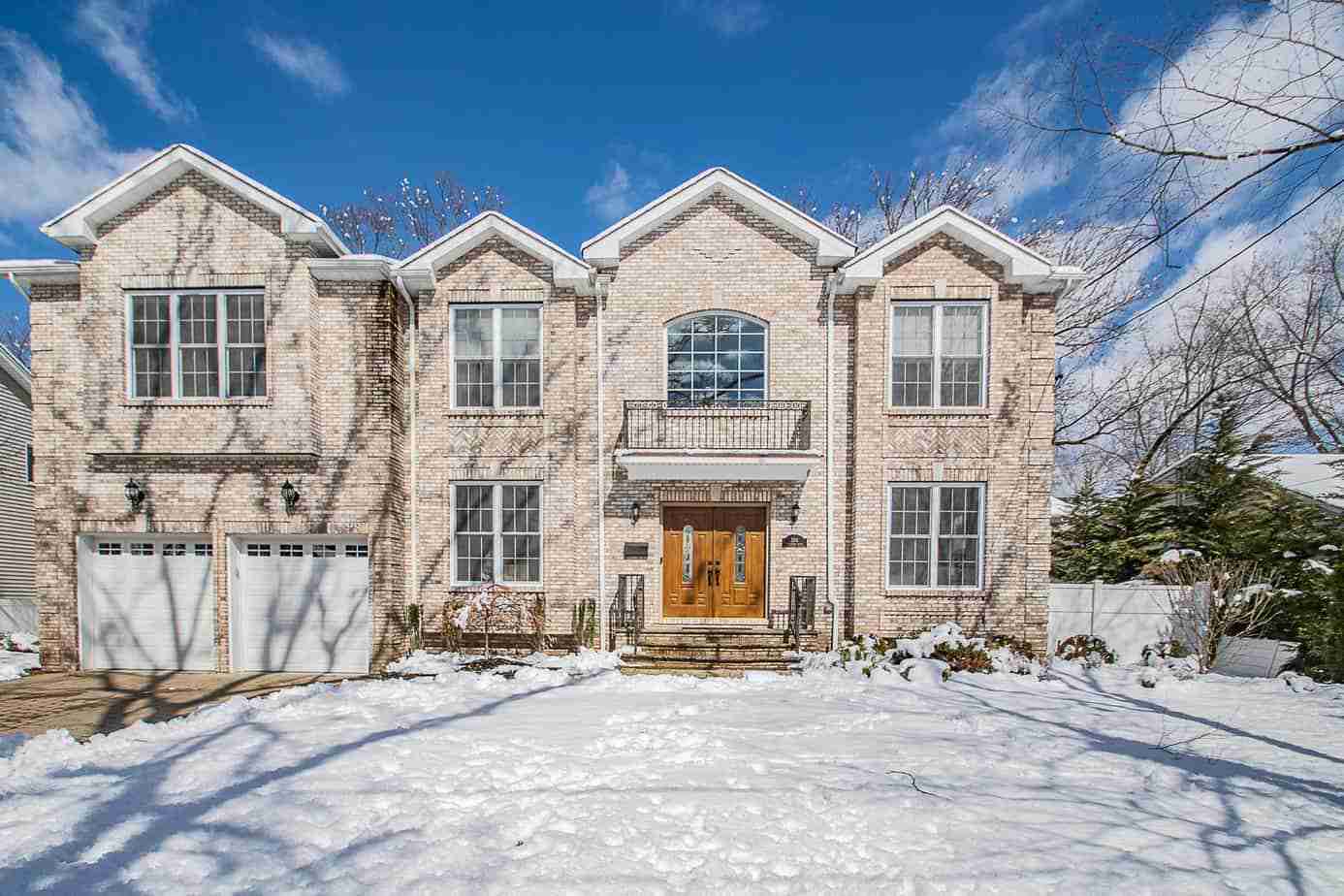 Homes for Sale in River Edge NJ This is River Edge