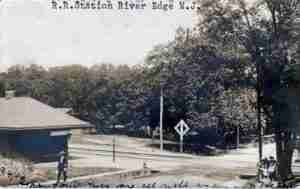 River Edge Station looking toward New Milford in 1906 in River Edge, NJ | www.thisisriveredge.com